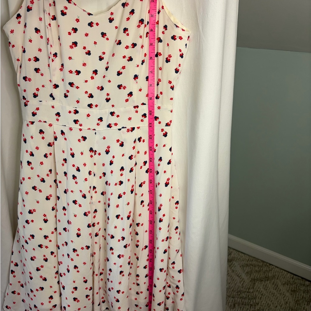 Disneys Lauren Conrad  Minnie Mouse women’s Cream fit & flare dress size 6 - Picture 7 of 10